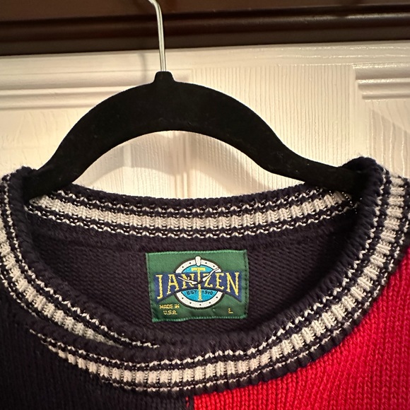 Cotton Crew Neck Vintage Sweater - Picture 4 of 9